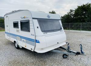 Hobby 440, Mover, Předstan